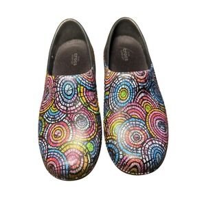 Crocs Neria Pro II Work Clogs Womens 8 Multicolor Mandala Slip Resistant